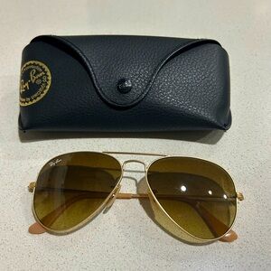 Ray Ban Aviator Polarized Sunglasses Gold Frames with Brown Lenses!